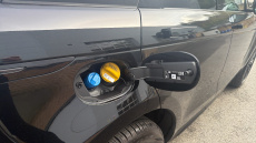 Land Rover Range Rover Evoque 2.0 D200 Edition 5dr Auto Diesel Hatchback